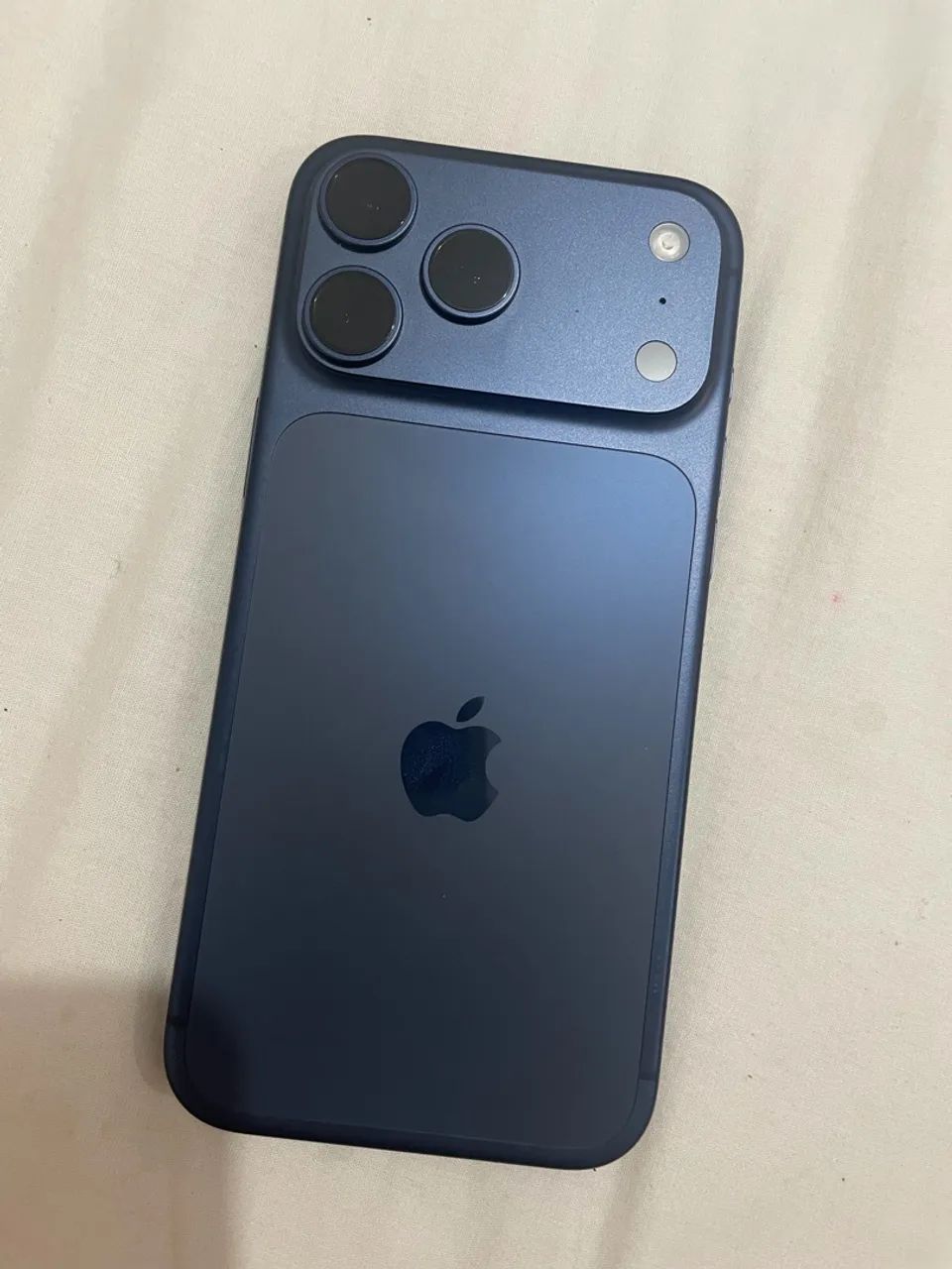 iPhone 17 pro max 256gb (início de uso em agosto)