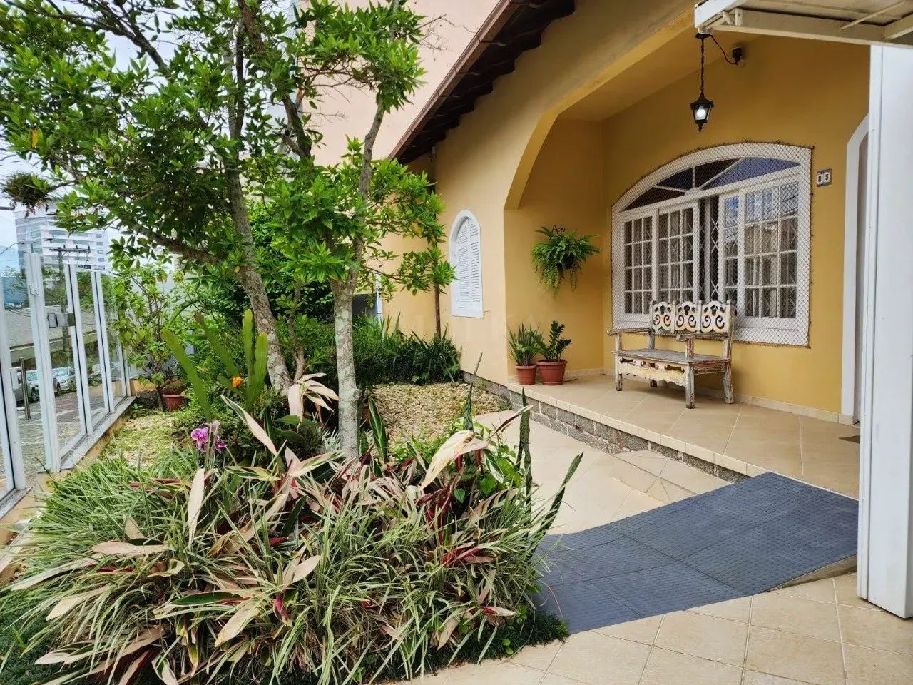 Oportunidade! Casa com 3 dormitórios a venda no Centroo em Florianópolis SC - Foto 4