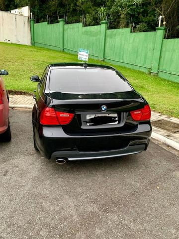 BMW 318i 2011-2012 - Foto 9