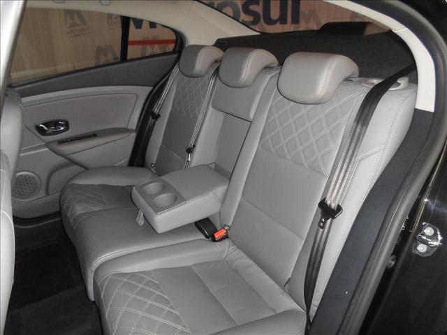 RENAULT FLUENCE 2.0 PRIVILÉGE 16V FLEX 4P AUTOMÁTICO - Foto 9