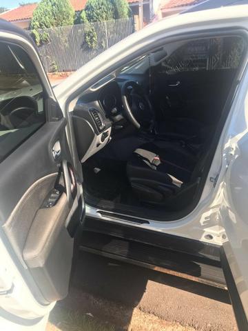 Fiat Toro Freedon Aut. 1.8 flex - Foto 14