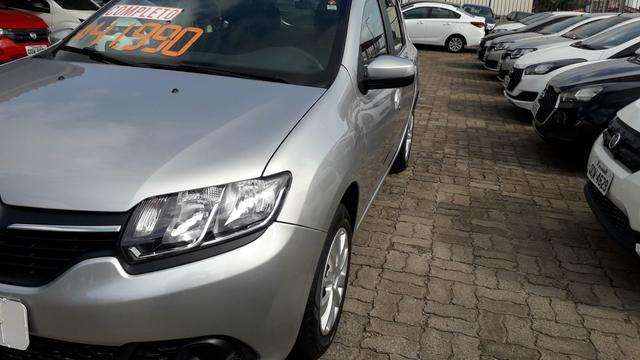 Sandero exp 1.0 - Foto 2