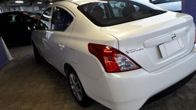 Versa - Foto 3