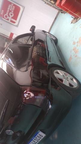 Troco por outro carro do mesmo valor! ou menor e volta moto ou grana - Foto 3
