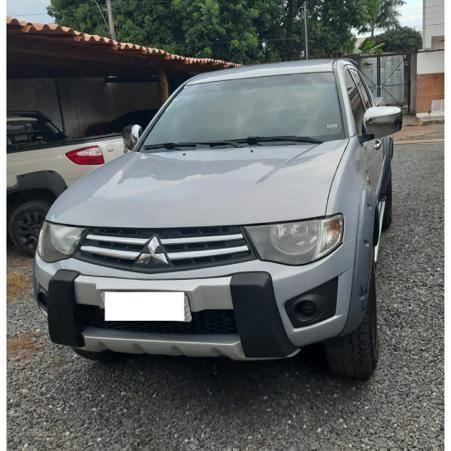 L200 Triton prata GLS diesel manual