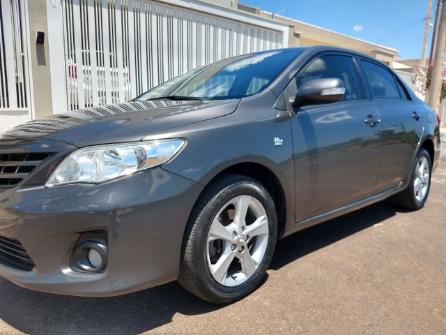 COROLLA XEI 2014