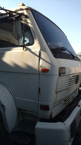 VW 24.220 TRAÇADO