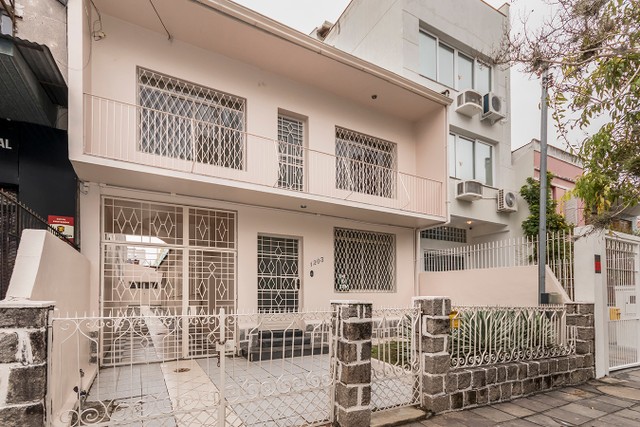 Casa para venda tem 158 metros quadrados com 3 quartos em Menino Deus - Porto Alegre - RS - Foto 3