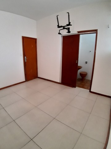 Apartamento para aluguel tem 62 metros quadrados com 2 quartos em Laranjeiras - Rio de Jan - Foto 12
