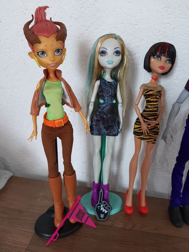 Boneca Monster High Student Disembody Council Doll Set 