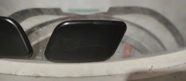 Acabamento esguicho farol Hyundai sonata  - Foto 3