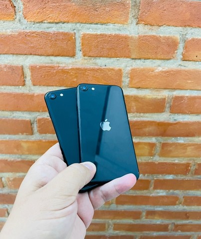 iPhone SE 2020 em oferta - parcelo em até 36x 