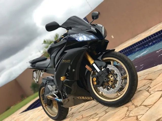 A pequena moto esportiva Yamaha feita para comemorar 60 anos nas