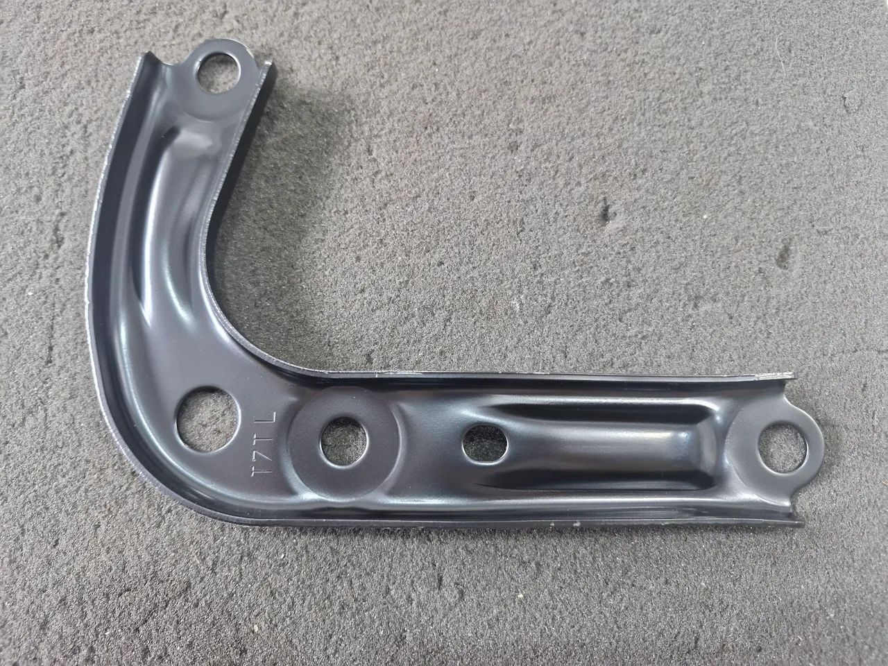 Suporte do quadro de suspensão Direito Honda HRV 2015 a 2021