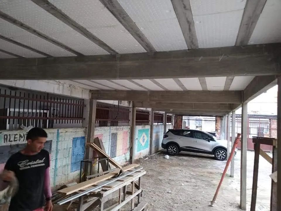 LAJES PRÉ-MOLDADA...