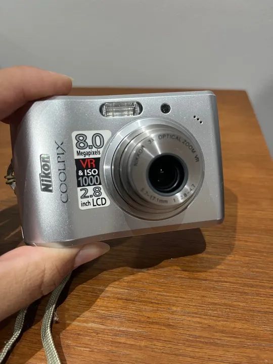 Câmera Nikon Coolpix L15