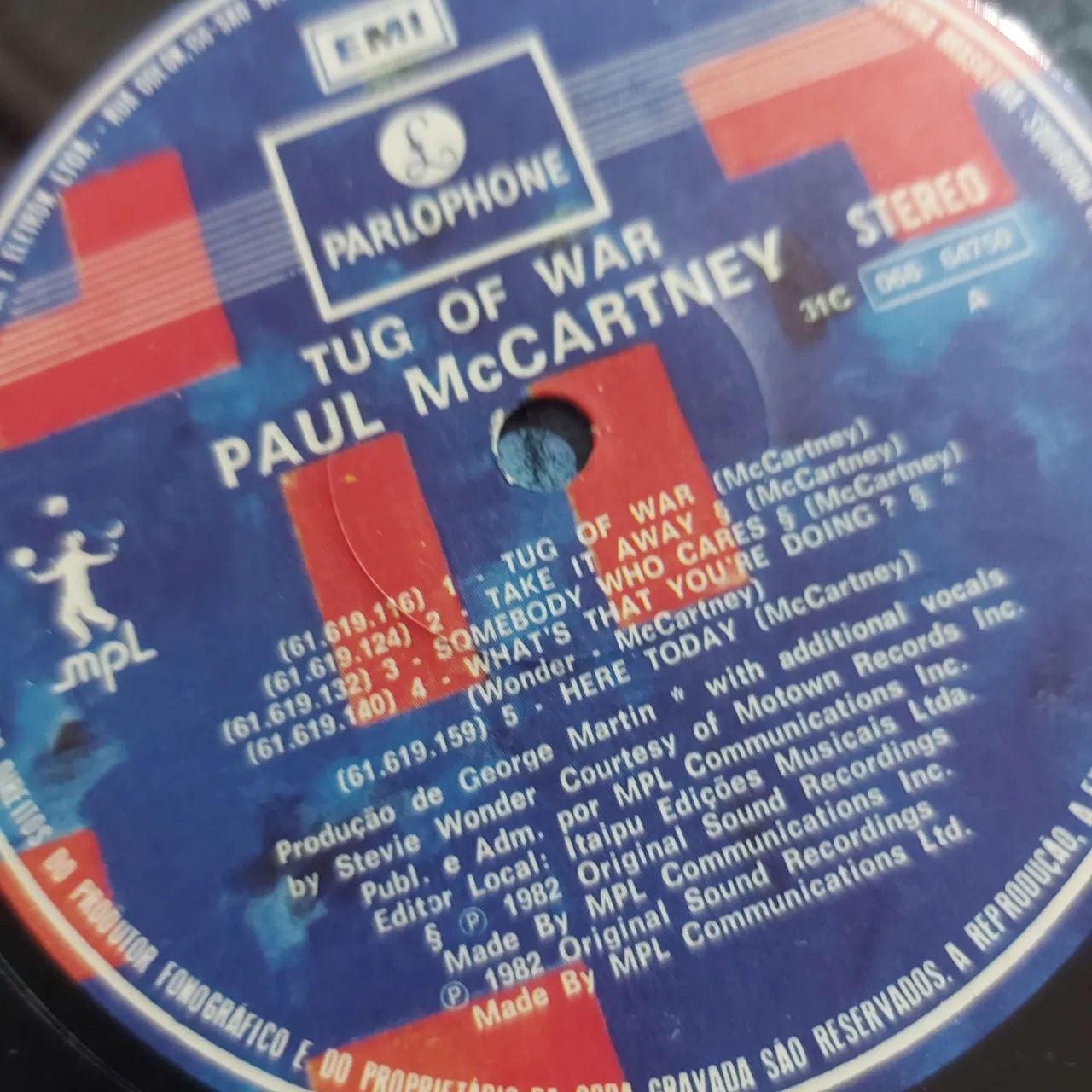 LP Paul McCartney Tug of war com encarte - Foto 3