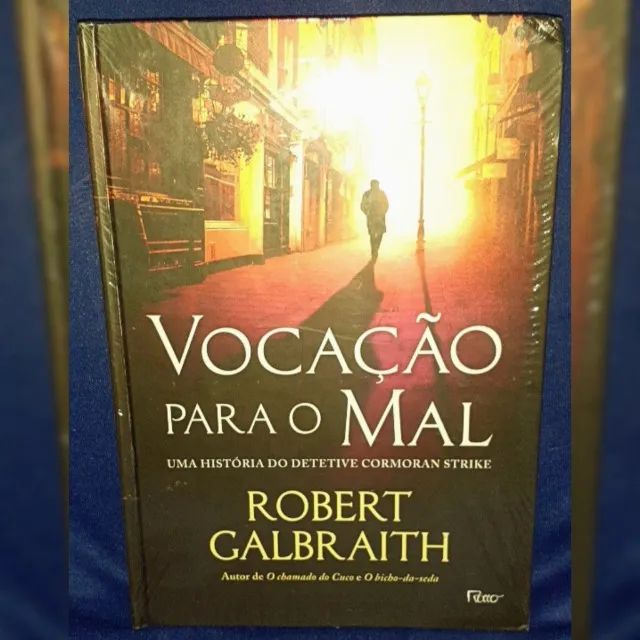Livro Vocação Para o Mal (capa dura)