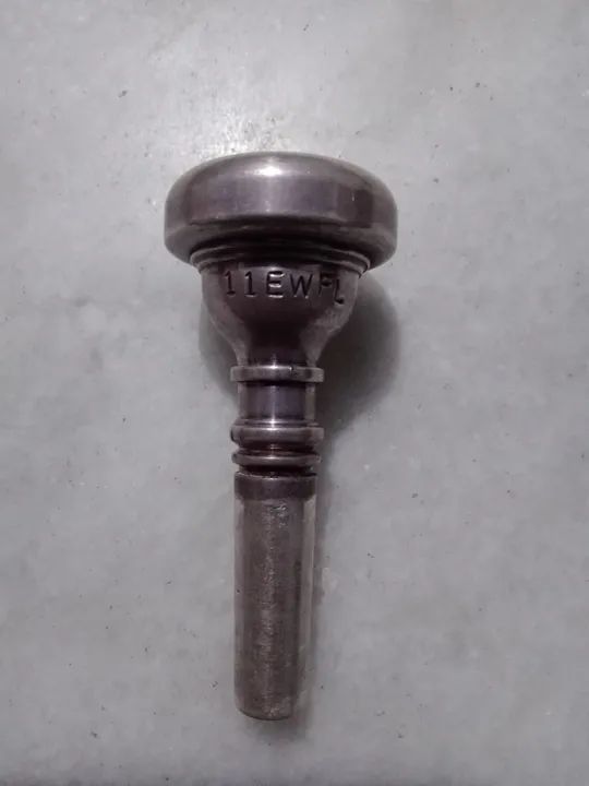 Bocal para Flugelhorn Bach Corp 11EW FL