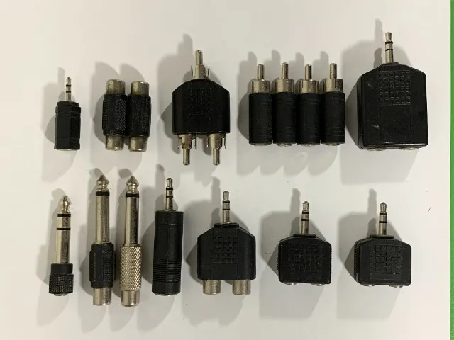 Kit De Plugues Adaptadores Plug P10 P2 P1 Rca Usados (Usado)
