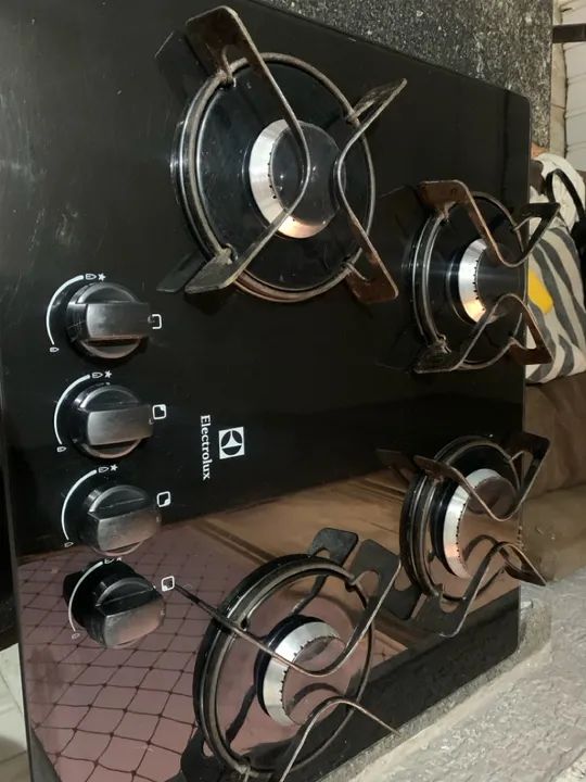 Fogão Electrolux cooktop preto Fogões e Fornos Guará II, Brasília