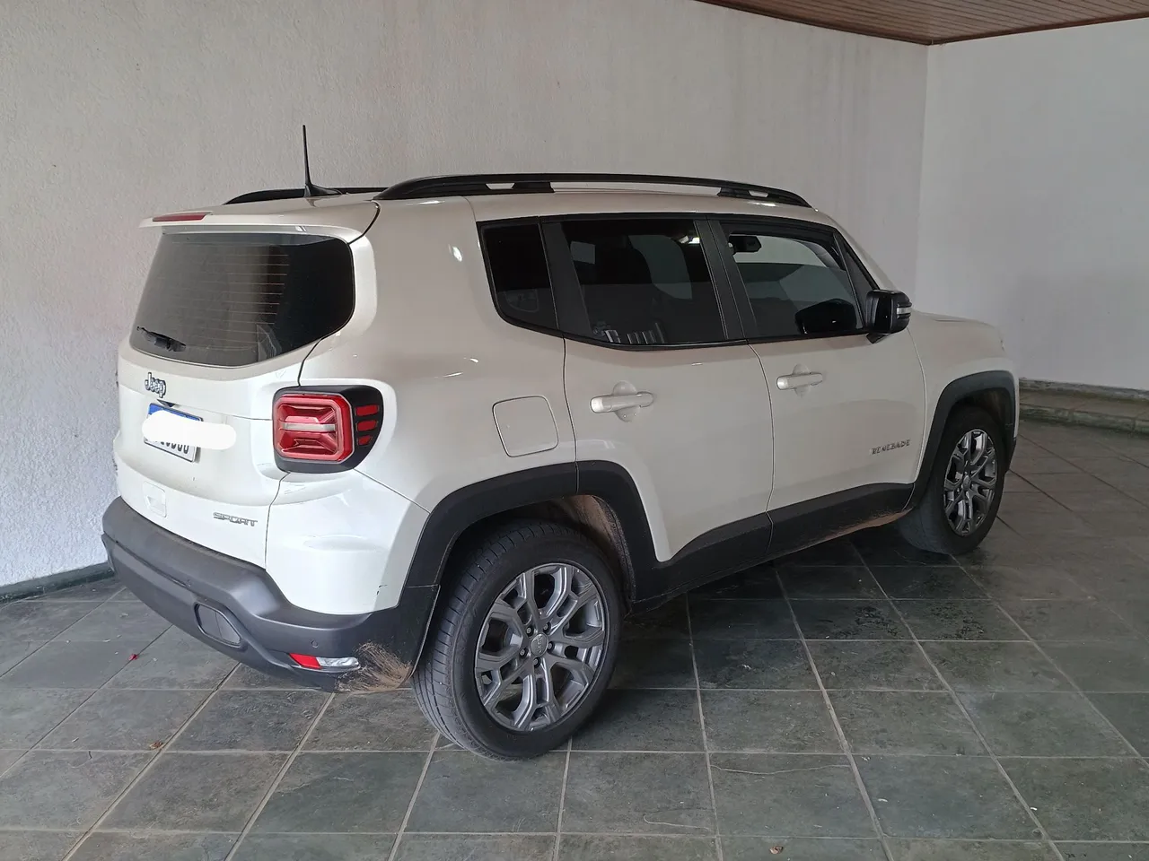 Jeep Renegade Sport 22/23 completo