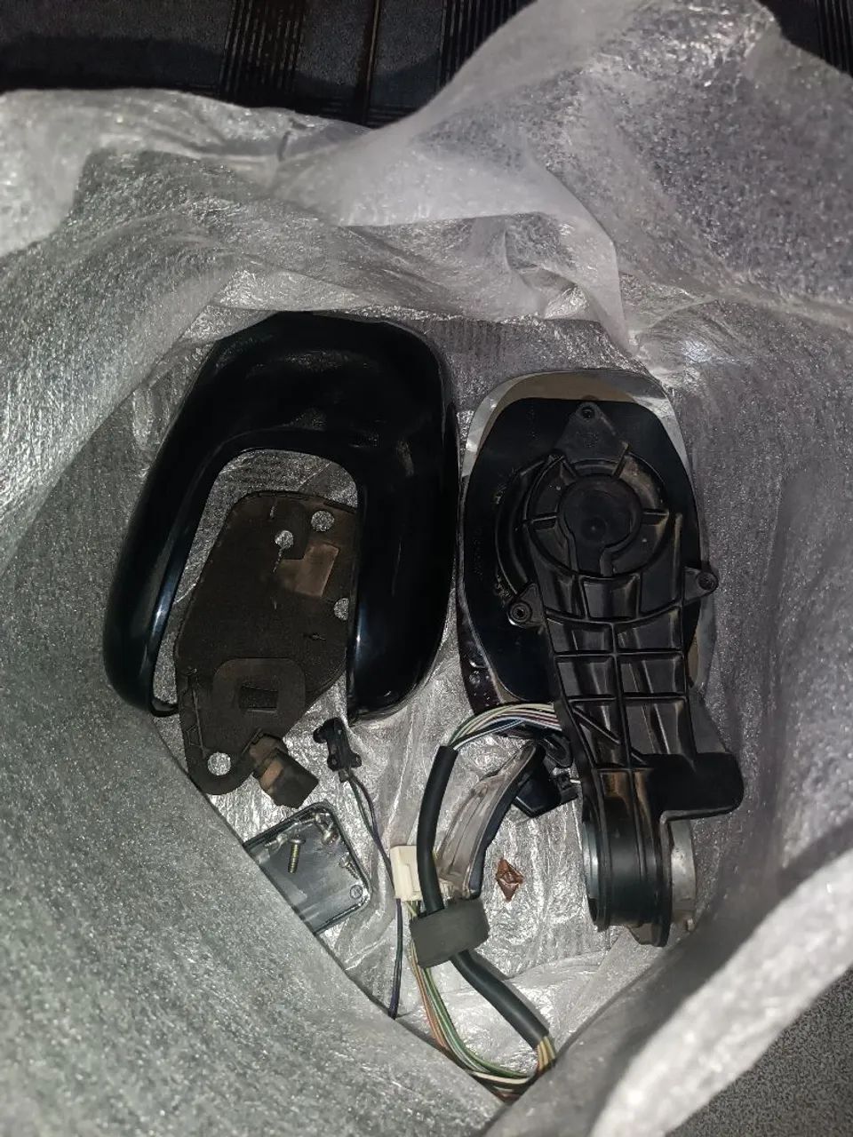 PEÇAS ORIGINAIS RETROVISOR UNO  - Foto 4