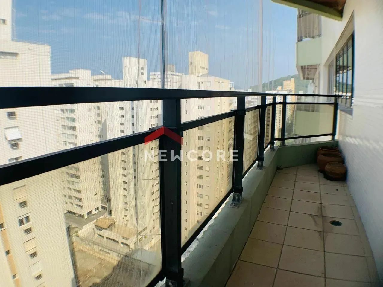 Apartamento em Rua Mário Ribeiro - Pitangueiras - Guarujá/SP - Foto 3