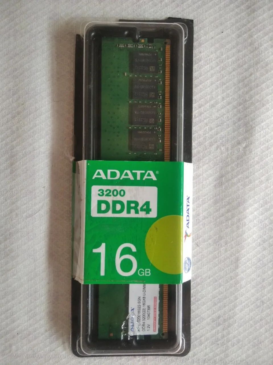 16GB DDR4 3200MHz Memory64396502556545121