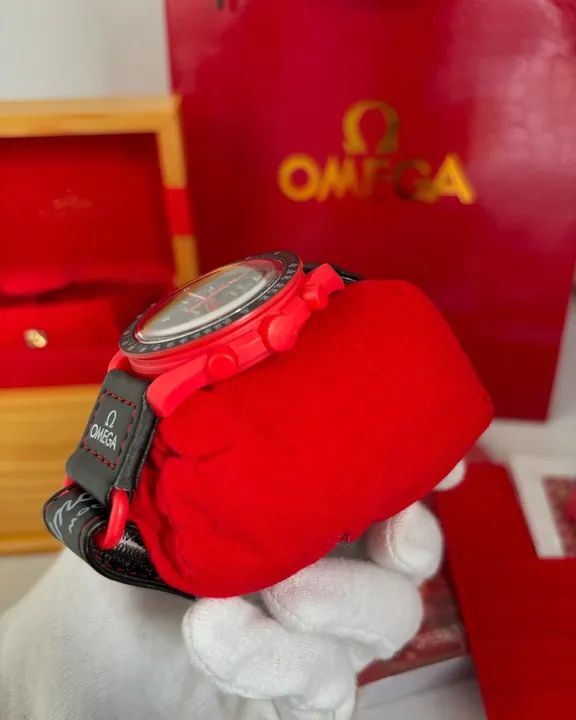 Relógio Omega Speedmaster Moonwatch - Foto 4