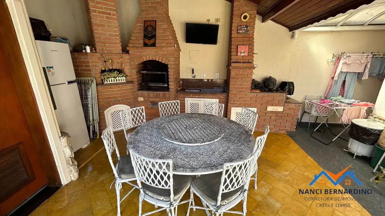 Casa com Piscina em Cond. Fechado de Arujá a venda ! Confira ! - Foto 6