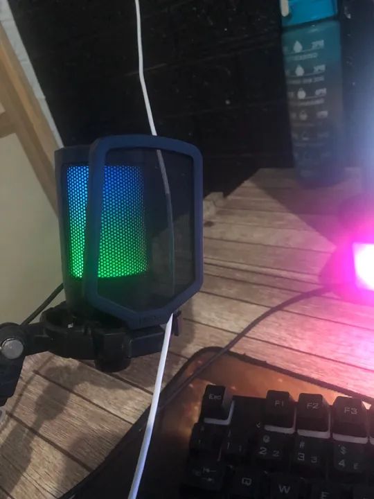 Microfone Fifine A6V Ampligame  Gamer RGB com Tripé  - Foto 5