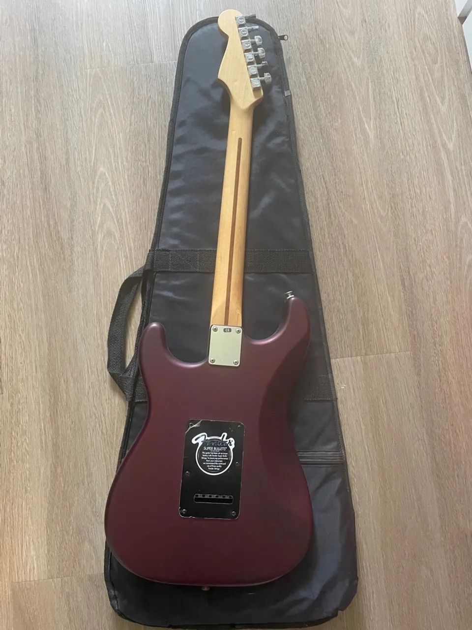 Guitarra Fender Stratocaster Made in Mexico