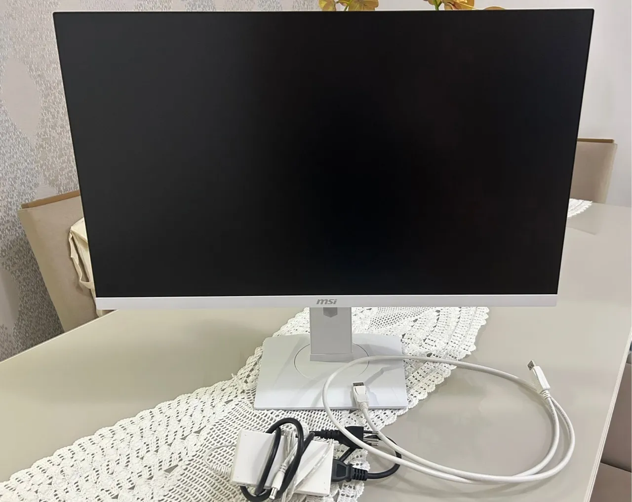 Monitor gamer MSI MAG274QRFW, 27 Pol