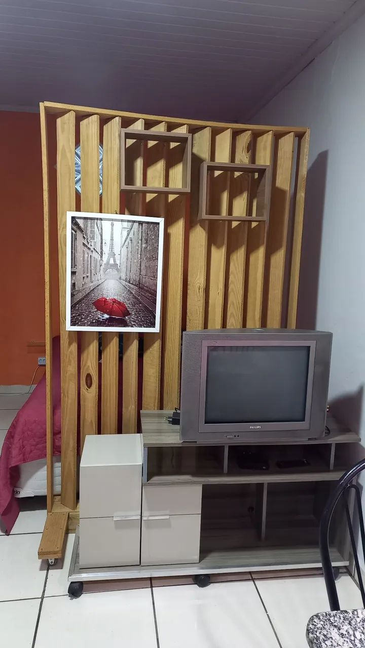 Kitnet mobiliada para Moças e Senhoras 850,00 Bairro: Caiçara 