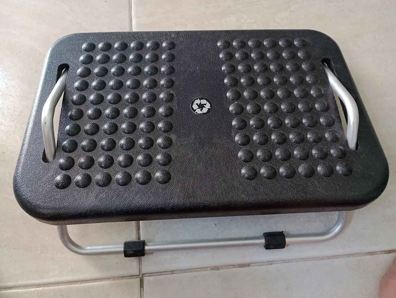 Apoio para pés - ergonômico e confortável