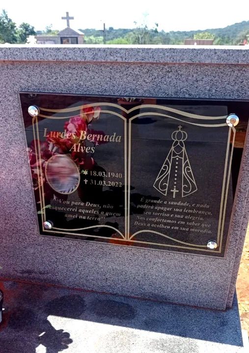 Placa de cemitério  - Foto 4
