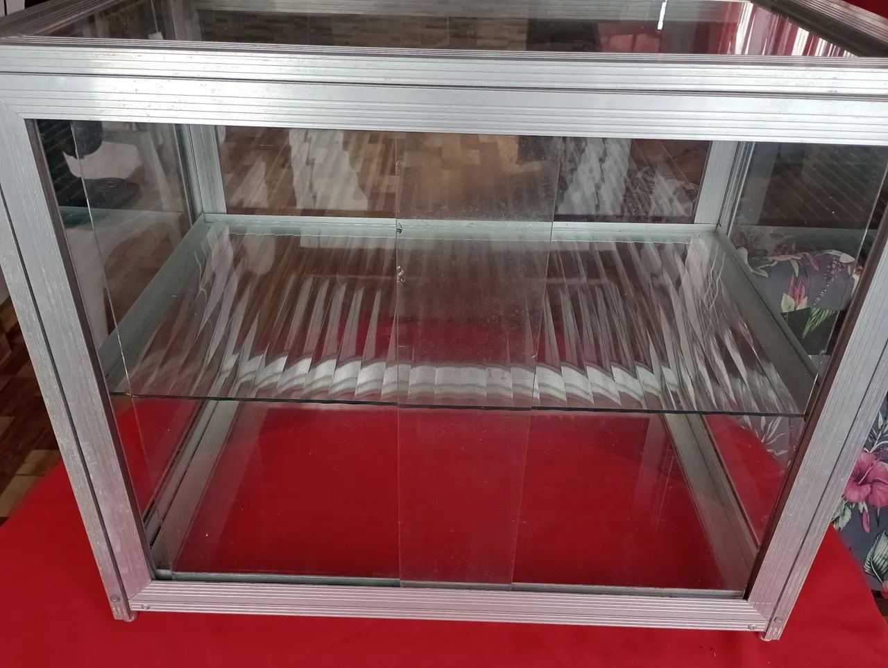 Vitrine de Vidro - Excelente para seu Comércio - Foto 2