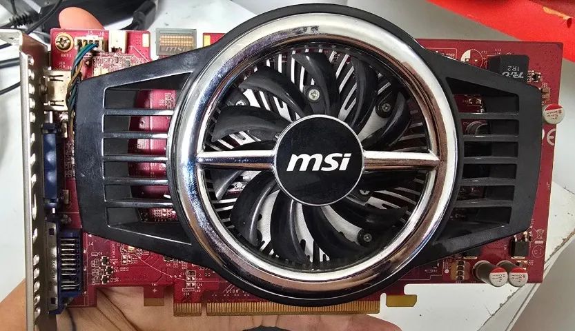 Msi 9800gt + 2 ssd sata 240gb - Foto 3