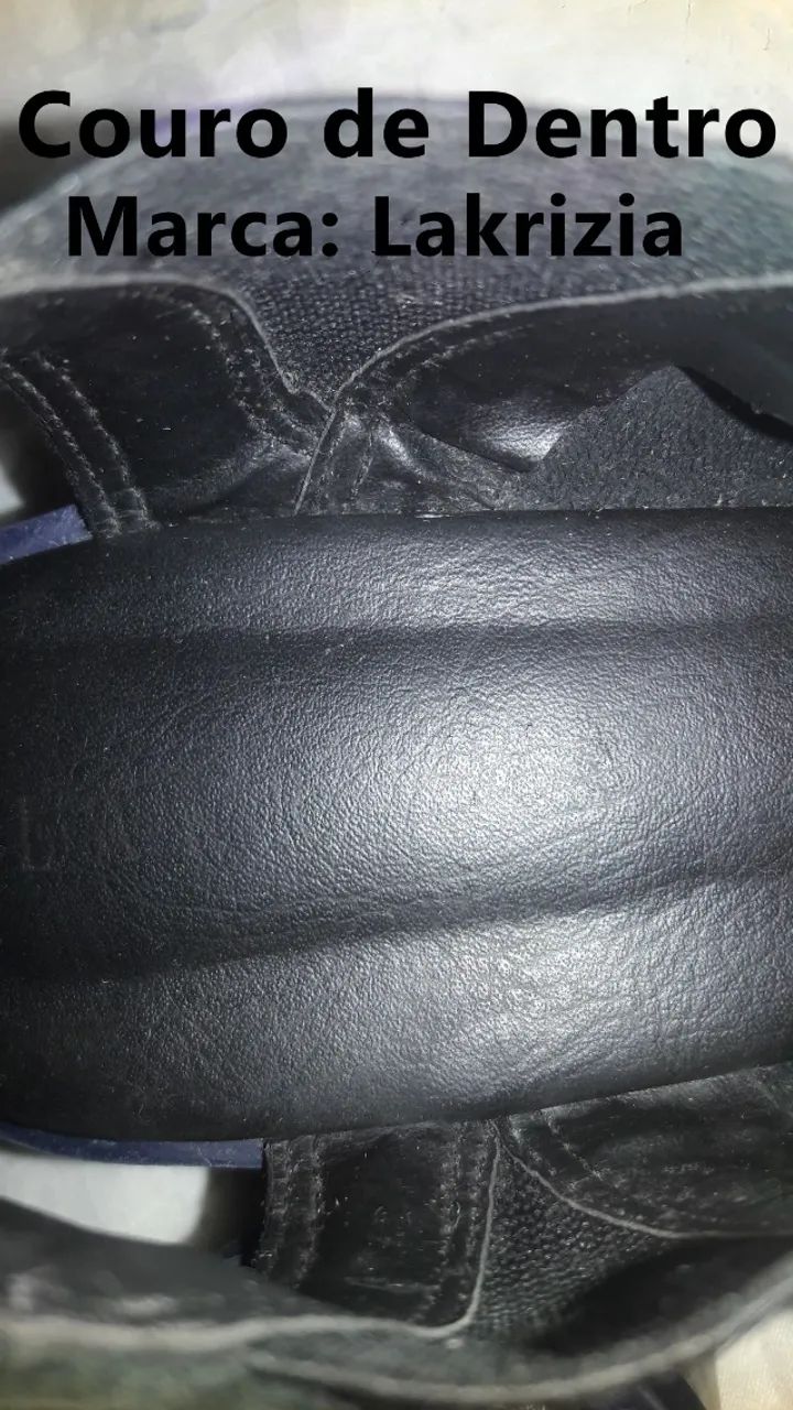 Sandália Ankle Boot de Couro Preta - Salto Emborrachado - Tamanho 36/37 - Marca Lakrizia - Foto 5