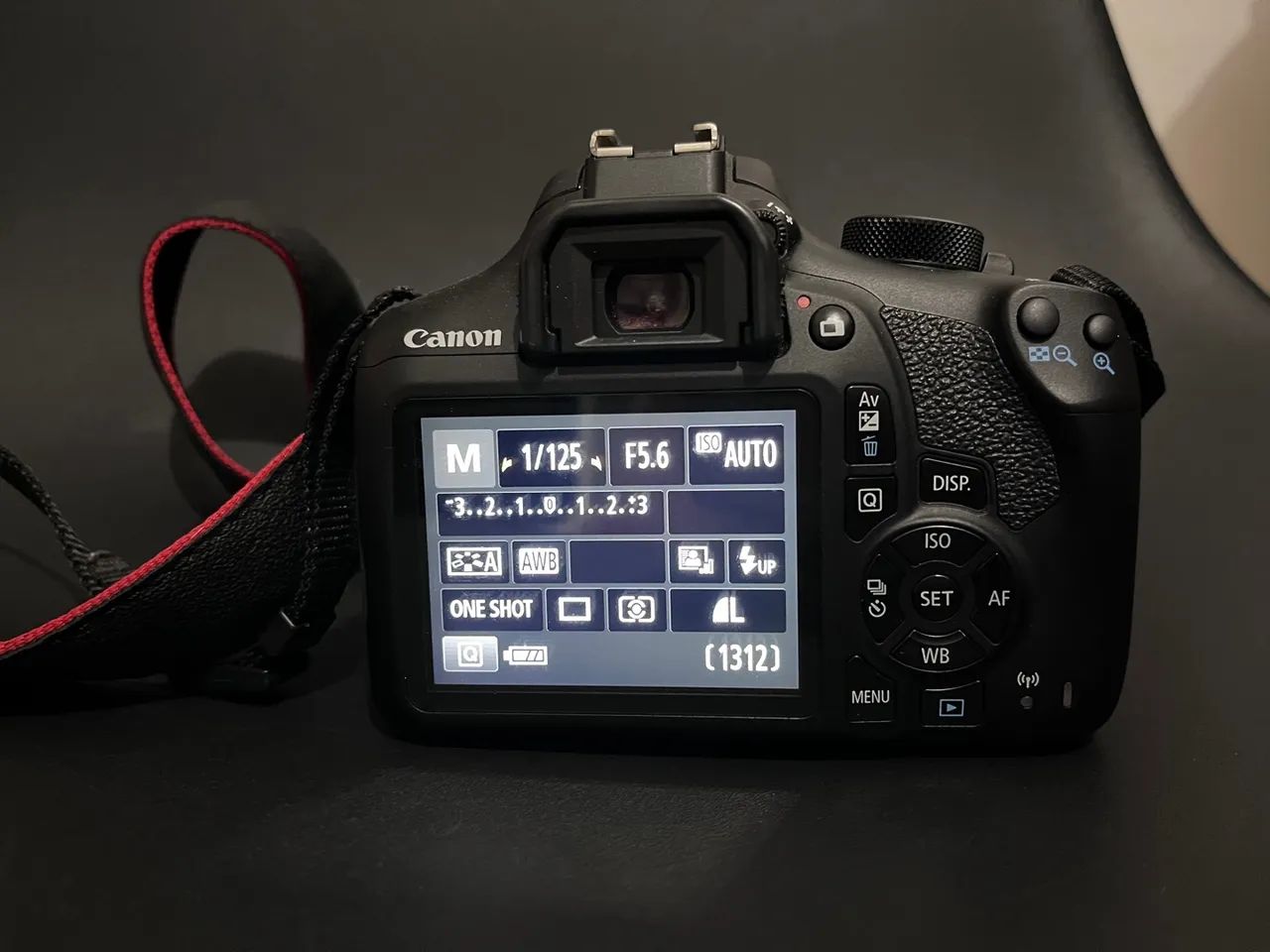 Câmera Canon DSLR com Lente + Flash Yongnuo  - Foto 3