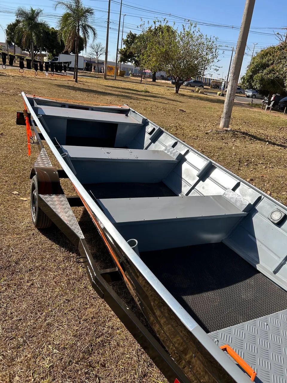 Kit  Barco de Alumínio , canoa + carretinha - Foto 2