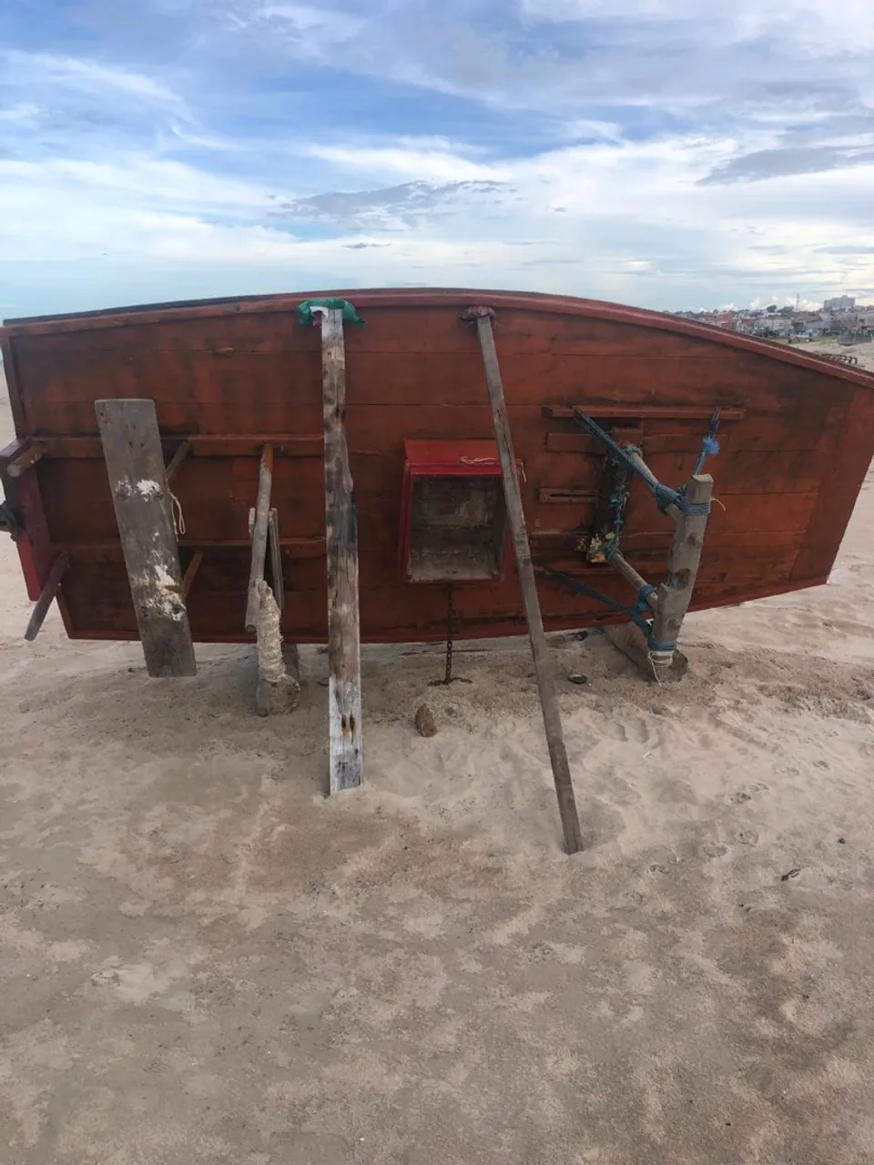 Bote para pescaria