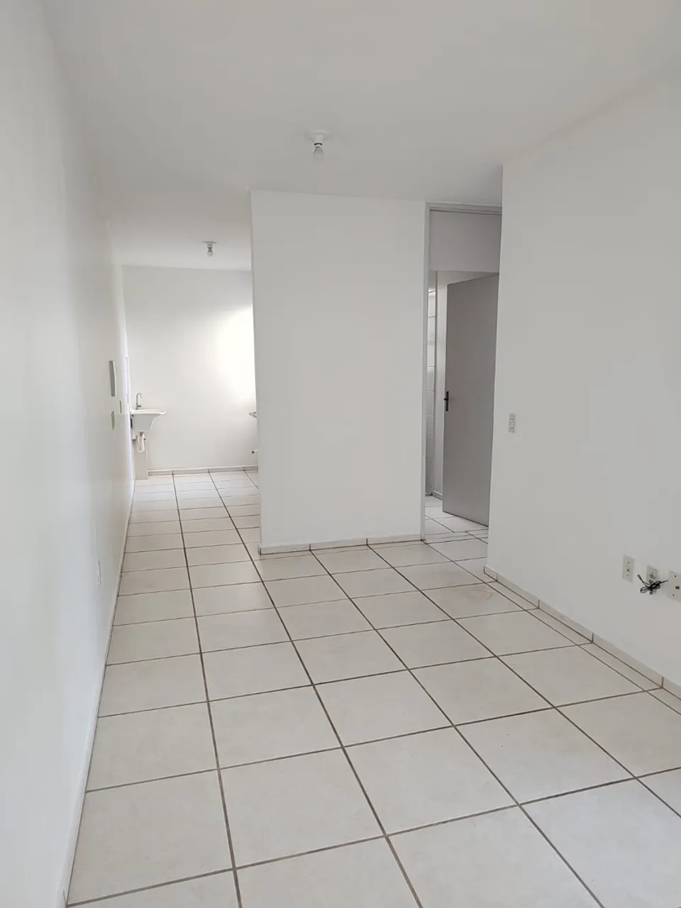 Conquista Aleixo / Apartamento 02 quartos