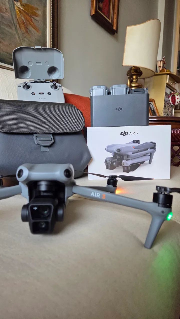Drone DJI Air 3 Fly More 3 baterias Hub + Bolsa + NF - Foto 4