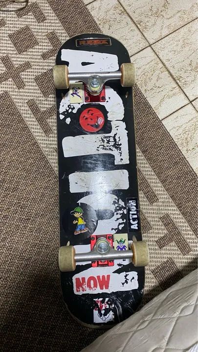 Vendo Skate Profissional, usado 5 vezes na pista  - Foto 2