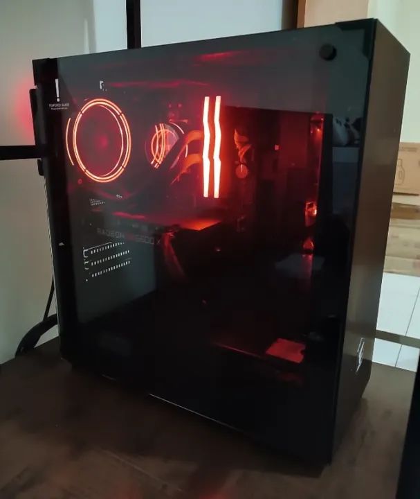 PC Gamer Ryzen 9 3900 + RX 6600XT