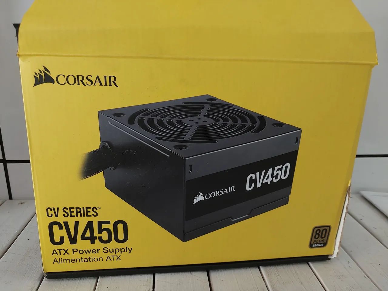 Fonte Corsair CV450 450W 80 Plus Bronze