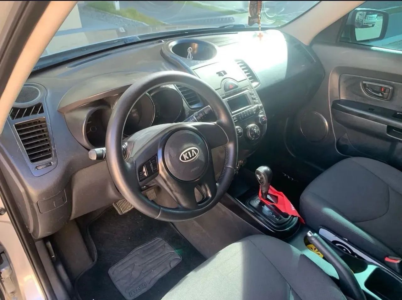 Vendo um lindo Kia soul ano 11.11 único dono carro todo revisado  - Foto 3