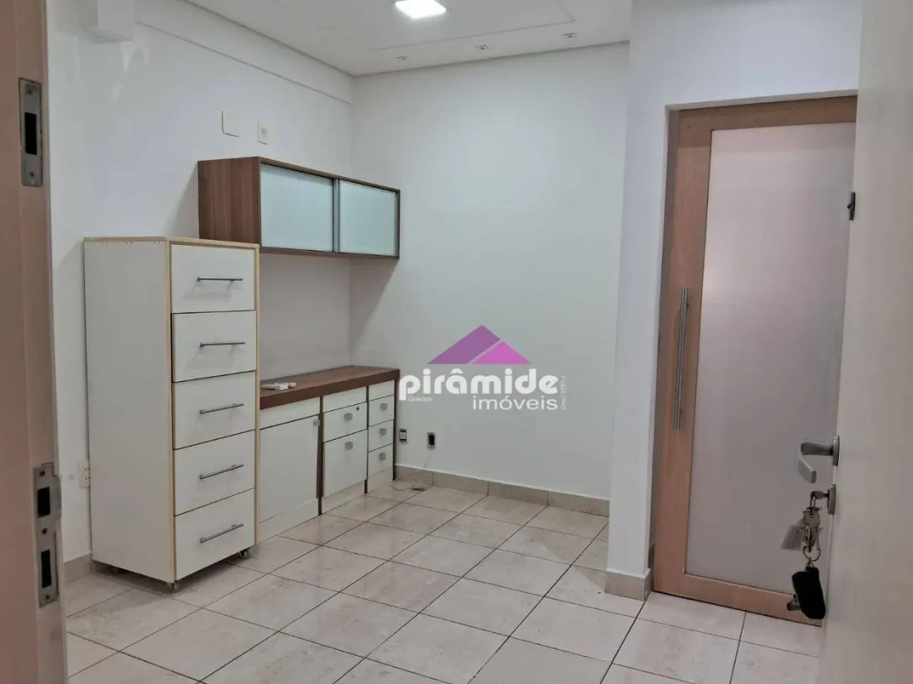 Sala à venda, 27 m² por R$ 170.000,00 - Jardim São Dimas - São José dos Campos/SP